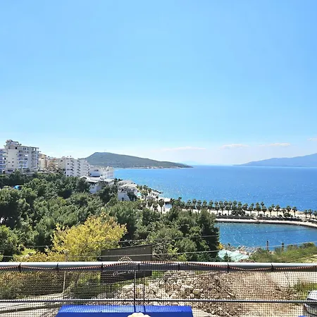 Sunrise Sarandë